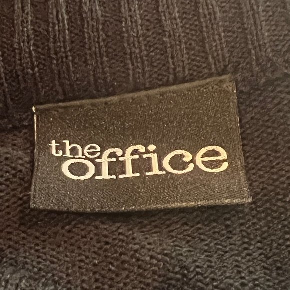 The Office Dwight Shrute Christmas Holiday Sweater Size Small - Picture 5 of 9